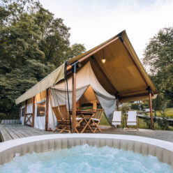 Family Tent M